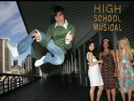 troy.gabrillela.taylor est sharpay
